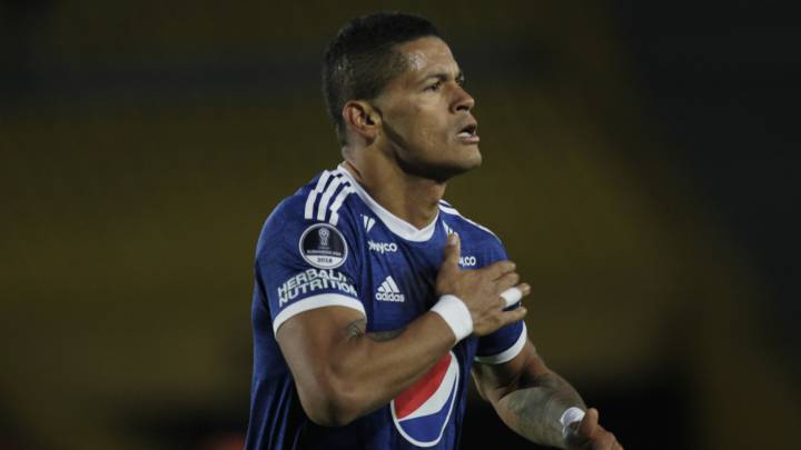 Ayron del Valle regresa a Millonarios: así son sus números en el equipo embajador