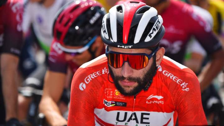 Fernando Gaviria con el UAE Team Emirates