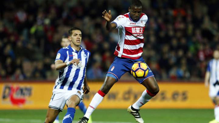 Adrián Ramos llegaría a América de Cali pero todavía faltan conversaciones entre el jugador ex Granada de España y los directivos del equipo rojo