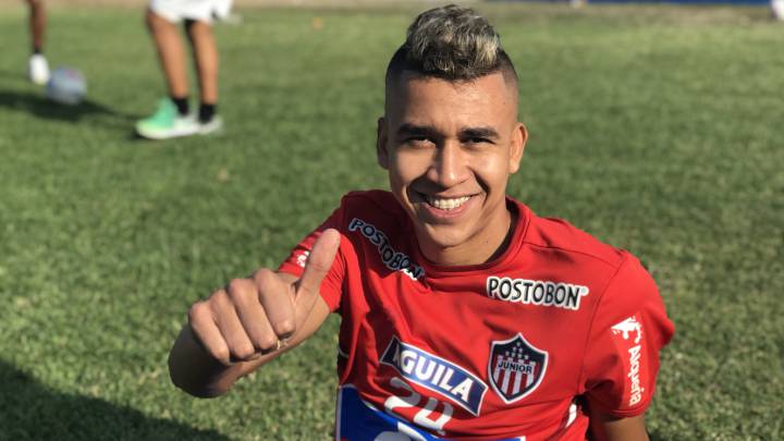 Víctor Cantillo, volante colombiano que llegará a Corinthians