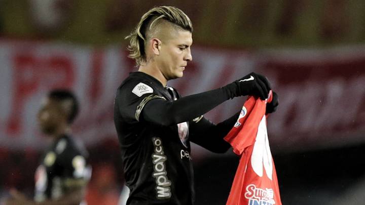 Michael Rangel festeja un gol con América en la Liga 2019