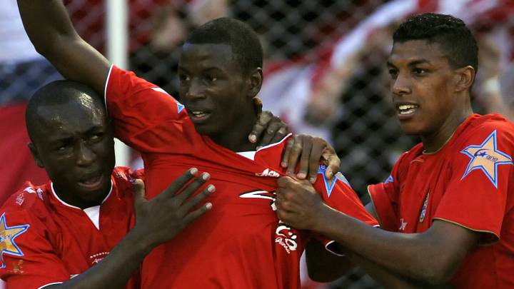 Adrián Ramos con la camiseta de América en 2008