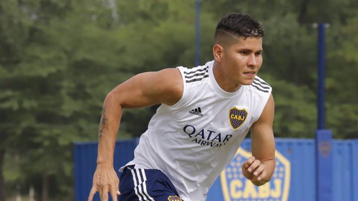 Jorman Campuzano durante un entrenamiento con Boca Juniors.