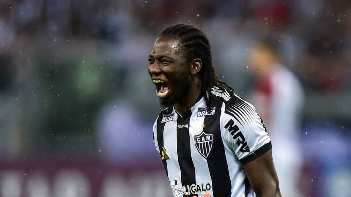 Atlético Mineriro aún está debiendo dinero al Junior de Barranquilla por el fichaje de Yimmi Chará en 2018
