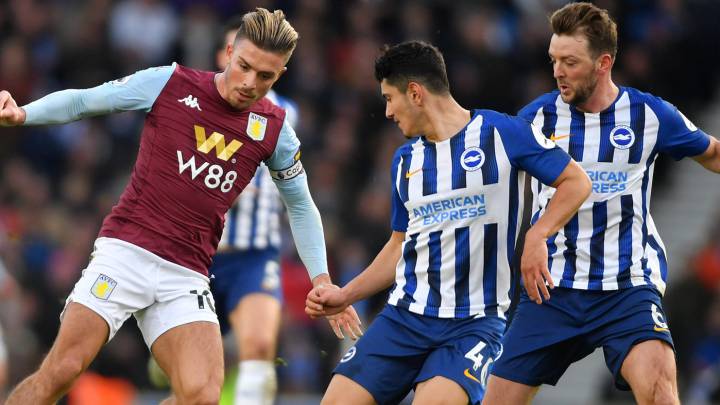 Steven Alzate jugó como lateral derecho en el partido del Brighton.