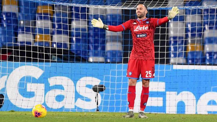 David Ospina volvería a ser titular con Napoli por encima de Meret.