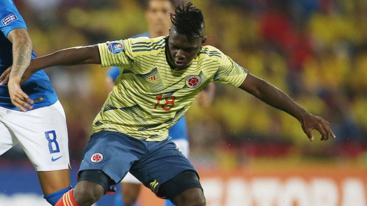 Edwuin Cetré, delantero de Colombia ante Brasil