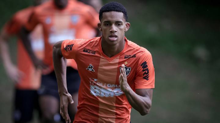 Dylan Borrero entrena con Atlético Mineiro en Brasil