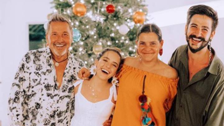 Ricardo Montaner, cantante venezolano publicó un par dedicatorias hacia su hija Evaluna Montaner y su novio, Camilo Echeverry, artista con el que la joven se casar
