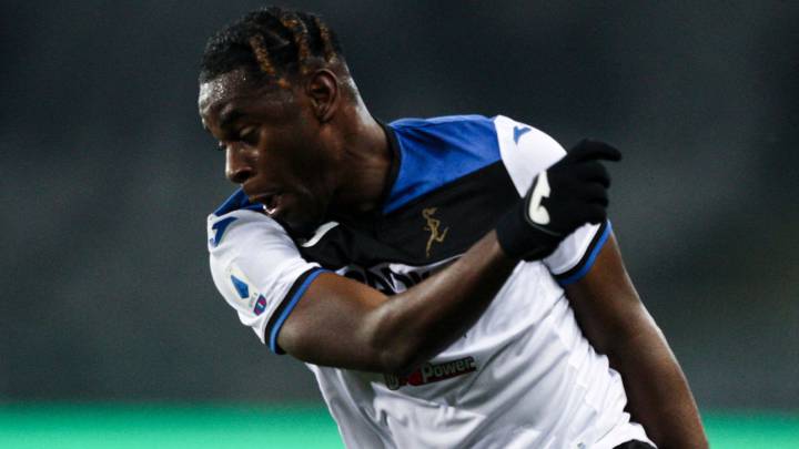 Duván Zapata está entre los cinco mejores negocios del mercado de invierno