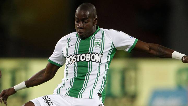 Geisson Perea ante Jaguares en el Atanasio Girardot