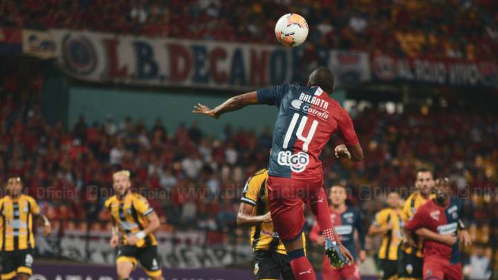 Deportivo Táchira e Independiente Medellín se enfrentan en la segunda ronda de la Copa Libertadores