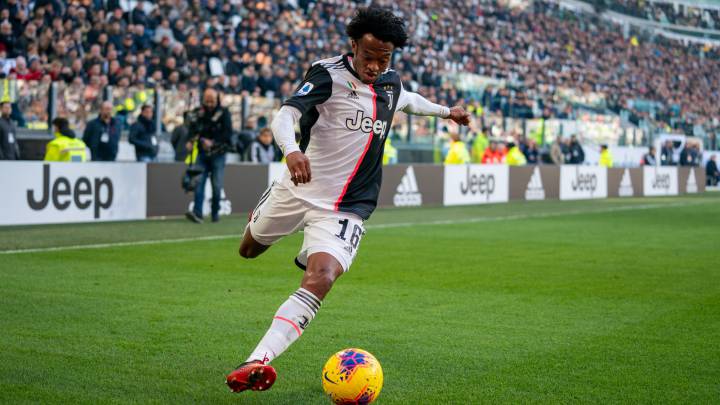 Juan Guillermo Cuadrado volvería a jugar como extremo en la Juventus