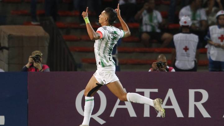 Palmeiras viaja a Colombia para intenta fichar a Daniel Muñoz