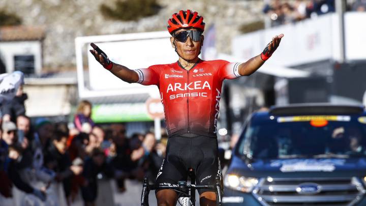 Nairo Quintana gana su primera etapa con el Arkéa