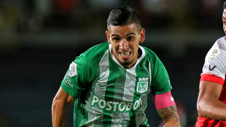 Daniel Muñoz interesa a Flamengo