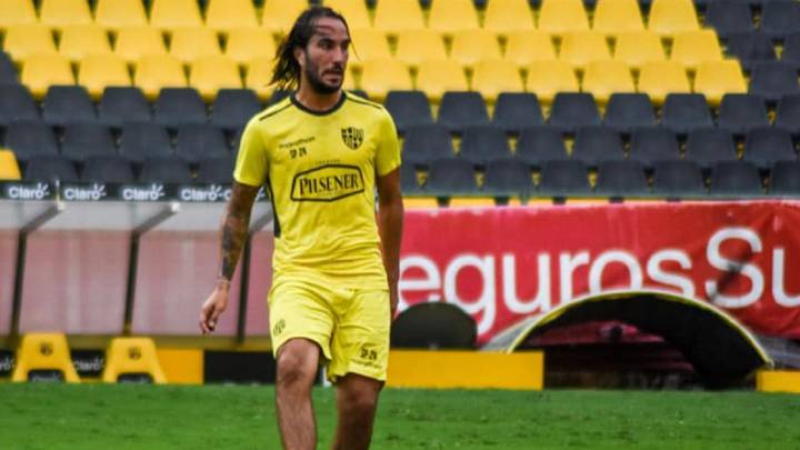 Sebastián Pérez entrena con Barcelona
