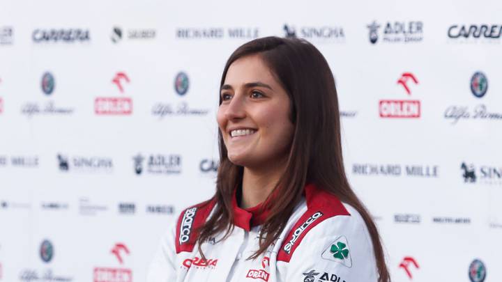 Tatiana Calderón seguirá en 2020 como piloto de pruebas y embajadora de Alfa Romeo Racing.