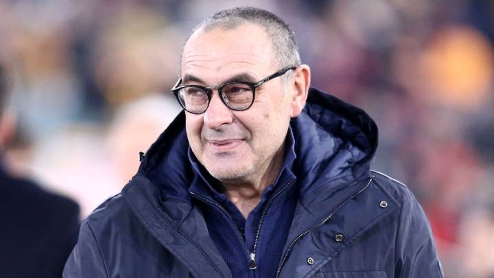 Maurizio Sarri, dirigiendo a Juventus en un partido por la Serie A