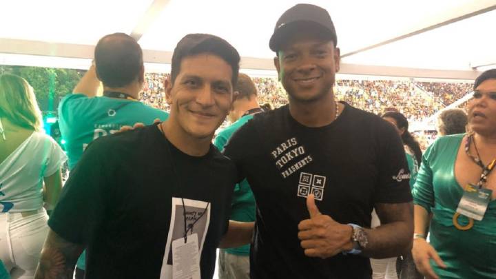 Germán Cano y Fredy Guarín disfrutan juntos en Brasil.