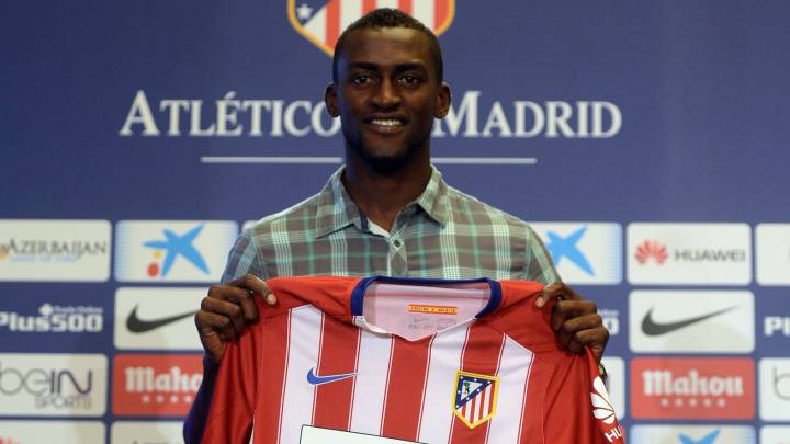 Jackson Martínez en su llegada a Atlético de Madrid en 2015