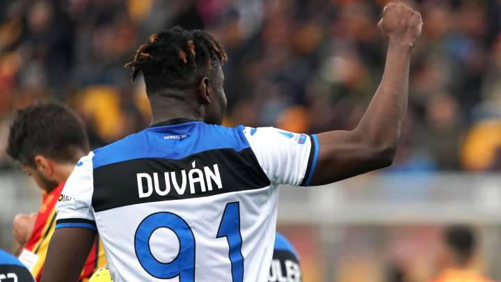 Duván Zapata y otro listado en el que se mete entre los cinco mejores de Europa