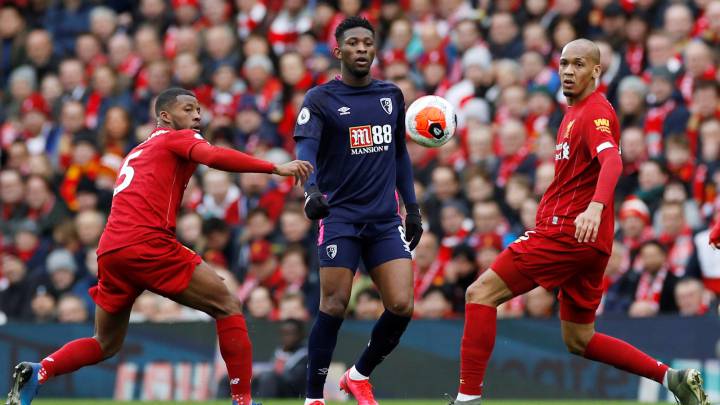 Jefferson Lerma da asistencia en la derrota de Bournemouth ante Liverpool.