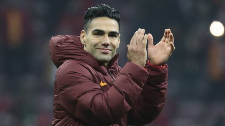 Falcao agradece el apoyo de los hinchas de Galatasaray