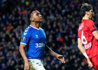 Con Morelos los 90', Rangers cae en casa ante Leverkusen