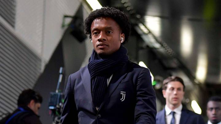 Juan Guillermo Cuadrado llegando a un partido con Juventus