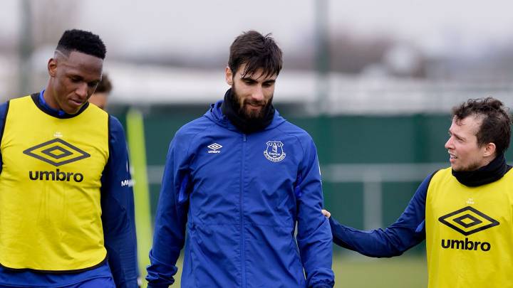 Compañero de Falcao podría ser competencia de Mina en Everton.