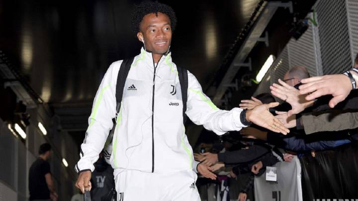 Juan Guillermo Cuadrado llega a un partido de la Juve