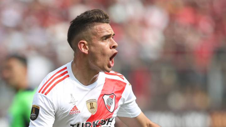 Crystal Palace estaría interesado en Santos Borré