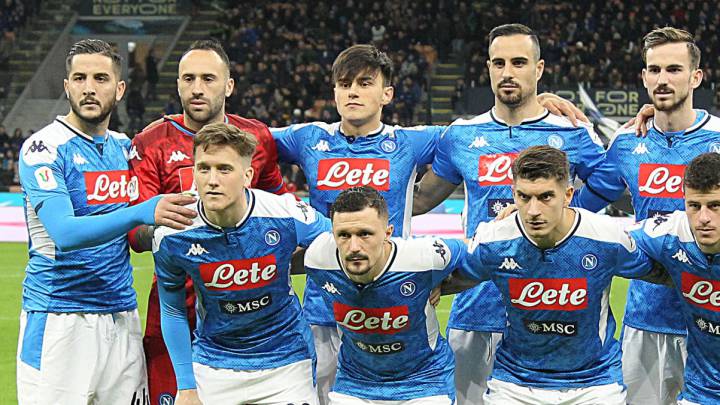 David Ospina junto a sus compañeros de equipo de Napoli
