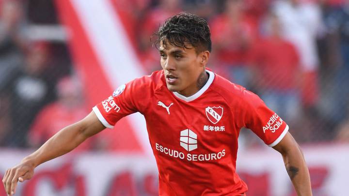 Andrés Roa se postula para llevar la '10' de Independiente.