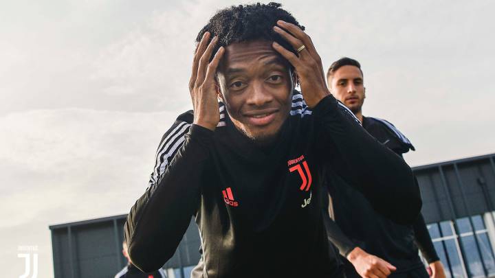 Juan Cuadrado en entrenamiento de la Juventus