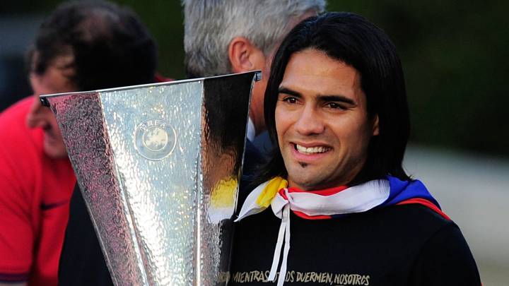 Falcao levanta un título con Atlético de Madrid