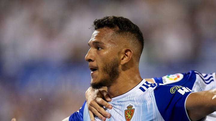 Real Zaragoza ve difícil que Luis Suárez siga en el equipo