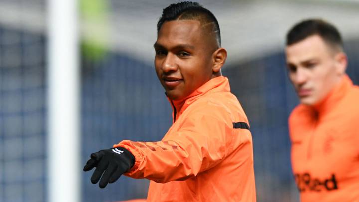 Alfredo Morelos, delantero de Rangers, se encuentra en Colombia pasando la cuarentena y entregando ayudas a través de su fundación.