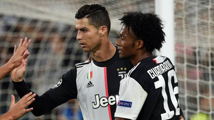 Cuadrado con Cristiano y Dybala, líderes de la Serie A con Juventus