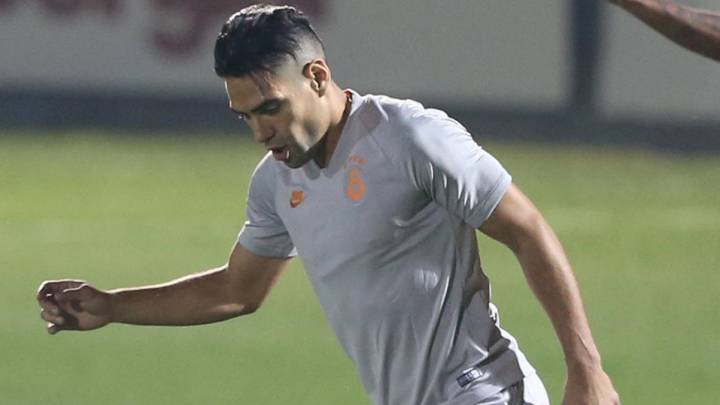 Falcao en entrenamiento