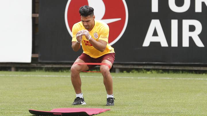 Falcao García vuelve a los entrenamientos con Galatasaray.