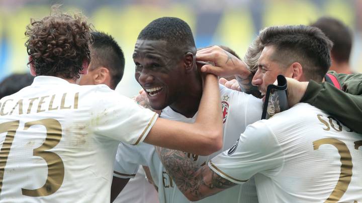El detalle de Cristian Zapata con un ex presidente del Milan