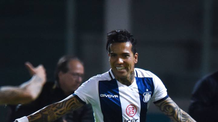 El presidente de Talleres, Andrés Fassi, se refirió a la situación de Dayro Moreno.