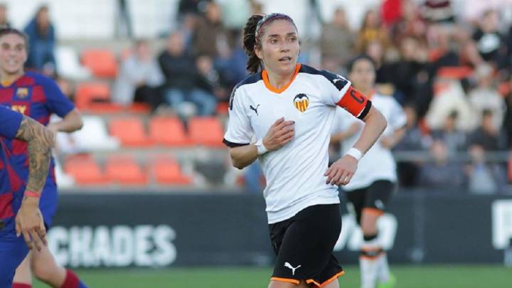 Natalia Gaitán, volante colombiano que anunció su salida del Valencia