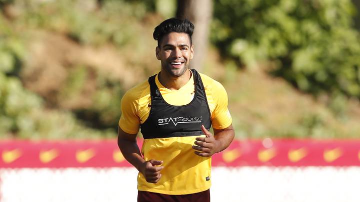 Falcao García vuelve a dar negativo en pruebas de COVID-19.