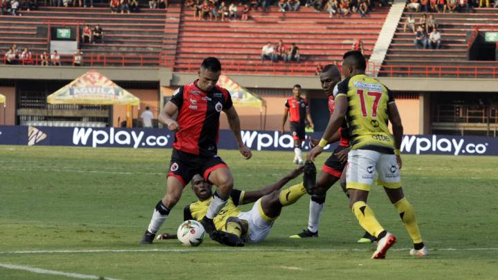 Cúcuta confirma que no ha suspendido ni terminado contratos.