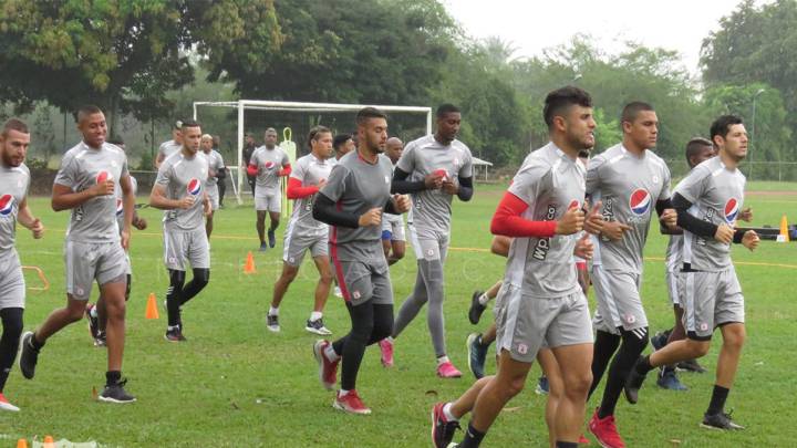 América de Cali aclara sus decisiones contractuales