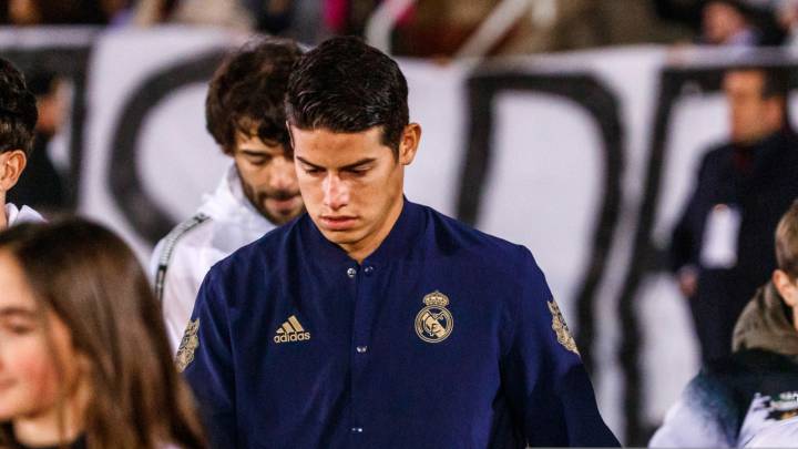James Rodríguez sigue en la mira del United, pero su valor y salario lo alejan