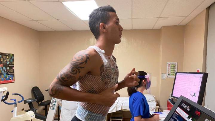 Francisco Meza presenta pruebas físicas